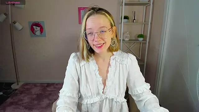 R0cket bunny online show from September 26, 12:19 am