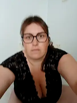 Snapshot of Fformesx chatting on October 15, 12:19 pm Fformesx online show from October 15, 12:19 pm