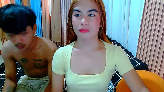 Snapshot of mikhaylahanderson chatting on October 13, 5:10 am mikhaylahanderson online show from October 13, 5:10 am