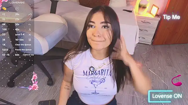 sweet artemiis online show from March 4, 8:48 pm