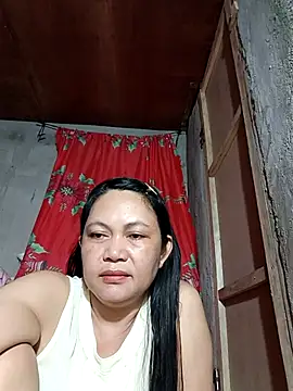 Everleigh mom online show from September 11, 8:42 pm