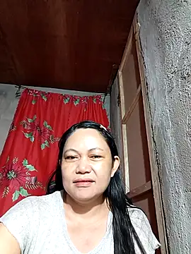 Everleigh mom online show from September 10, 8:42 pm