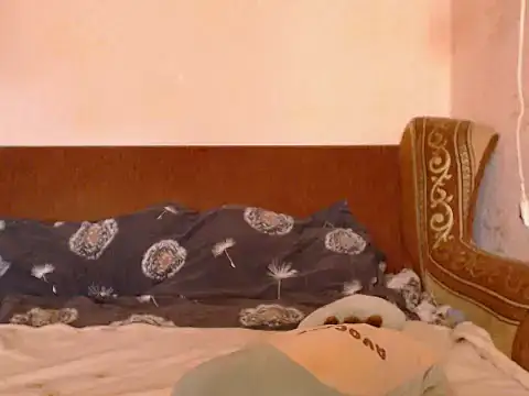 Veronica-Luxs online show from November 18, 8:26 am