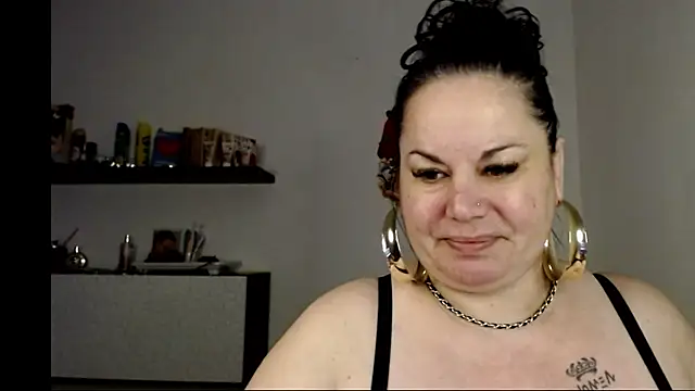 andreea2011 online show from December 1, 7:12 am