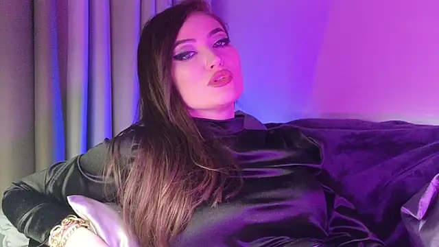 AliceJameson online show from October 11, 10:34 pm