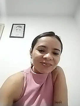Snapshot of Cami_Konor chatting on October 13, 9:28 pm Cami Konor online show from October 13, 9:28 pm