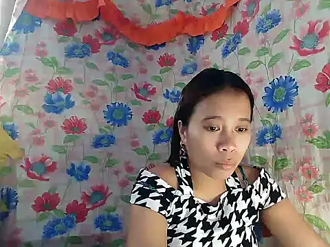 Snapshot of Pinay_Skinny18 chatting on September 26, 10:40 pm Pinay Skinny18 online show from September 26, 10:40 pm