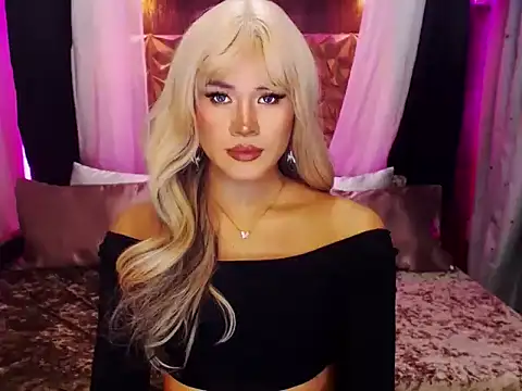 YllanaAltheaXxX online show from October 5, 7:19 pm