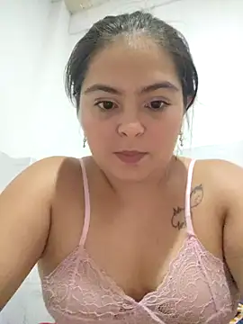 yatzuriperrita online show from February 23, 9:03 pm