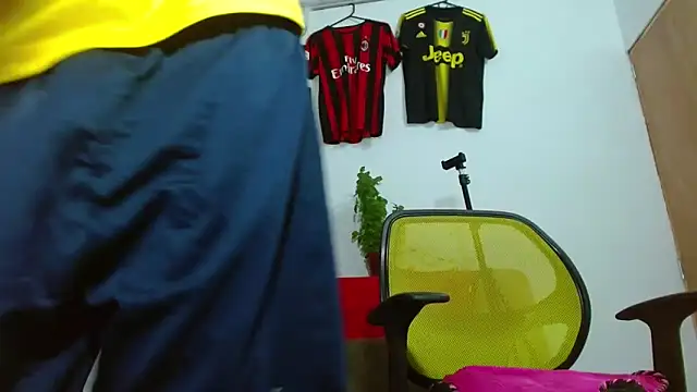 skinny23cm online show from March 3, 10:54 am