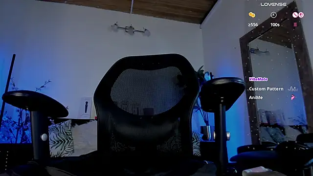 tyler jones  online show from April 4, 6:12 am