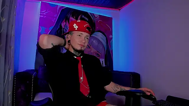 tyler jones  online show from March 29, 8:46 am