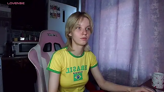 Madelaineses online show from June 30, 11:48 pm
