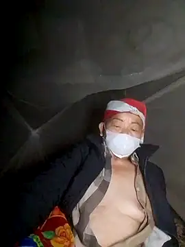 VangLe73 online show from October 31, 11:42 pm