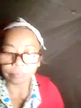 VangLe73 online show from October 17, 1:31 am