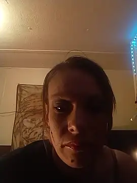 bratlipss online show from February 16, 10:59 am