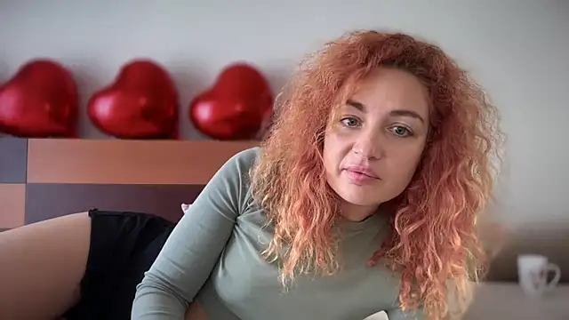 Reddgiirl online show from March 9, 11:57 am