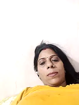 Snapshot of Soniya_Roy chatting on September 21, 6:17 pm Soniya Roy online show from September 21, 6:17 pm