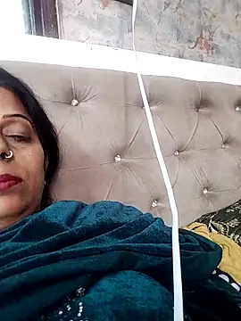 Soniya Roy online show from November 24, 6:59 am