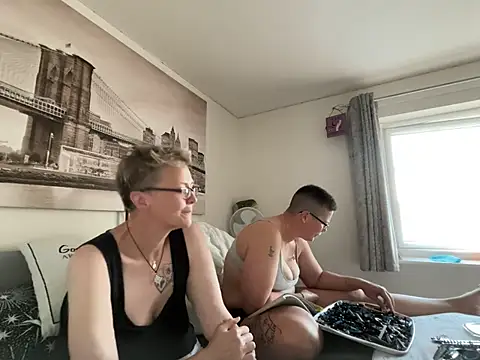 Curvy-Jinx online show from June 2, 7:26 pm