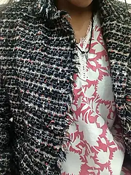 Alia-00 online show from December 15, 4:07 am