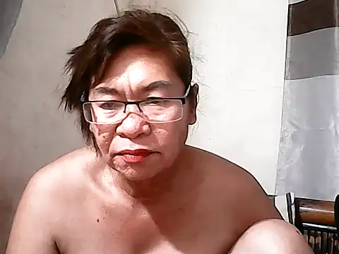 Hottestsexxy Elynnn online show from April 10, 9:37 am