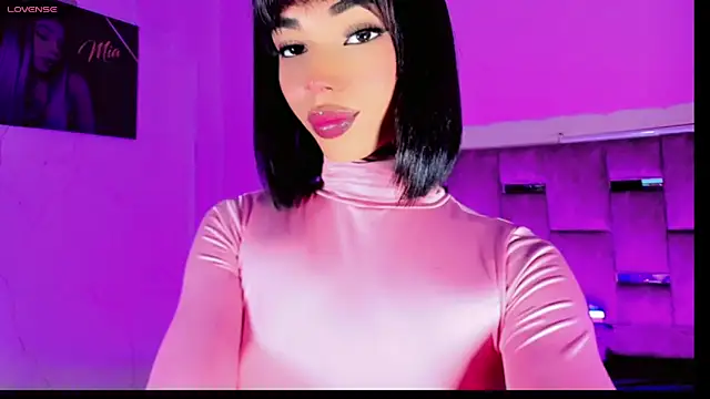 LADY-HOT-SEXY- online show from January 14, 5:23 am