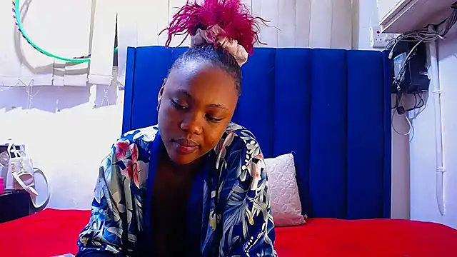 Snapshot of ItsMsBankss02 chatting on September 20, 9:13 pm ItsMsBankss02 online show from September 20, 9:13 pm