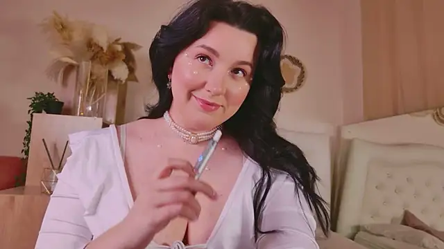 love me  tonight  online show from February 26, 8:30 pm