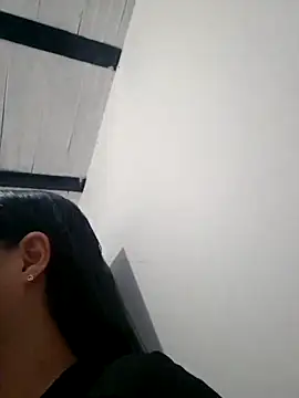 Snapshot of daliataleboficiall chatting on October 25, 8:26 pm daliataleboficiall online show from October 25, 8:26 pm