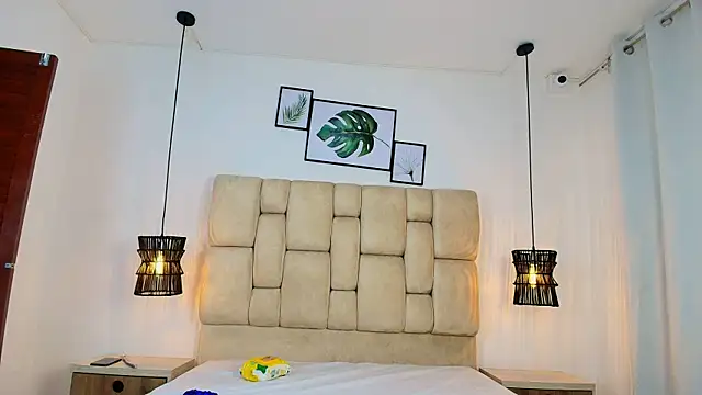 Cinthiabaker online show from April 4, 12:59 pm