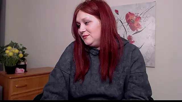 Alisawoods  online show from March 1, 1:55 pm