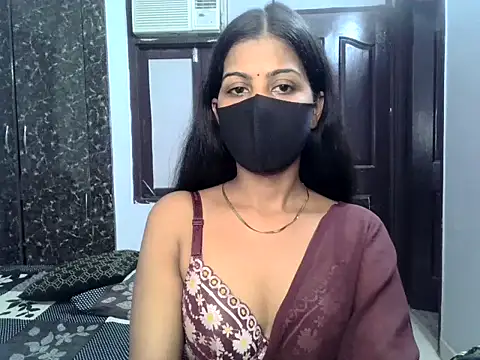 Snapshot of Meri_Cutie_Pie chatting on October 8, 5:28 pm Meri Cutie Pie online show from October 8, 5:28 pm
