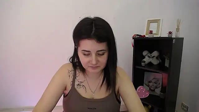 Katrin kiss  online show from December 21, 3:16 pm