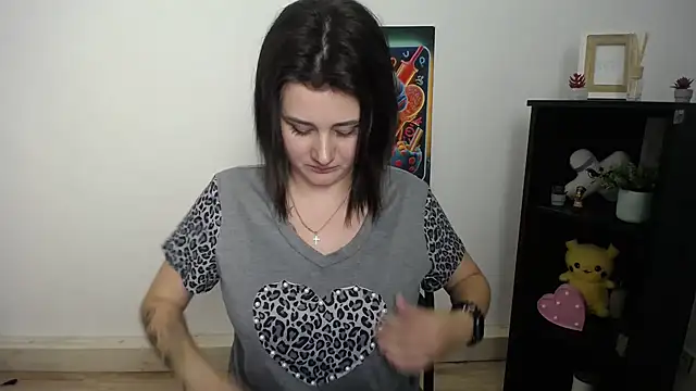 Snapshot of Katrin_kiss_ chatting on September 9, 1:44 pm Katrin kiss online show from September 9, 1:44 pm