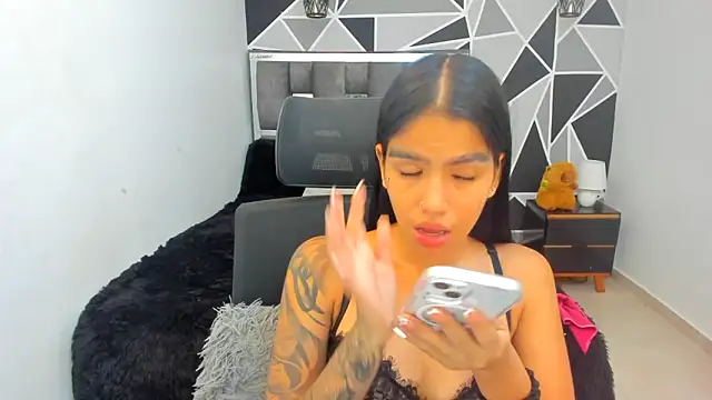 valeria-duarte online show from May 13, 8:47 pm