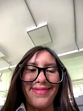 Katie rawwww online show from September 8, 2:49 pm