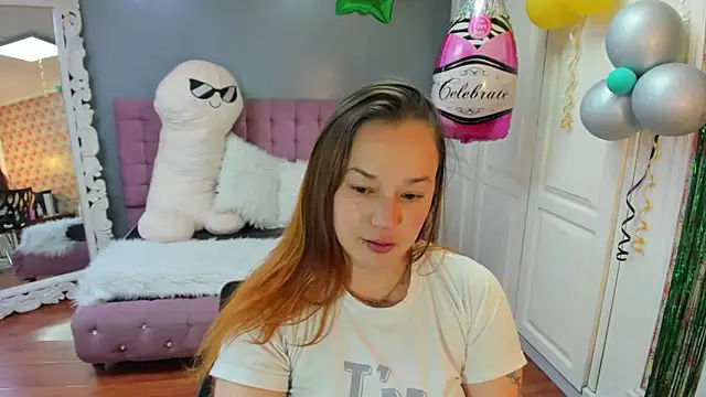 Tammy parker  online show from October 6, 2:28 am