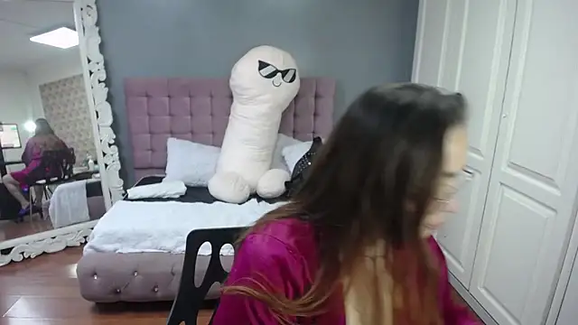 Tammy parker  online show from September 18, 4:44 am