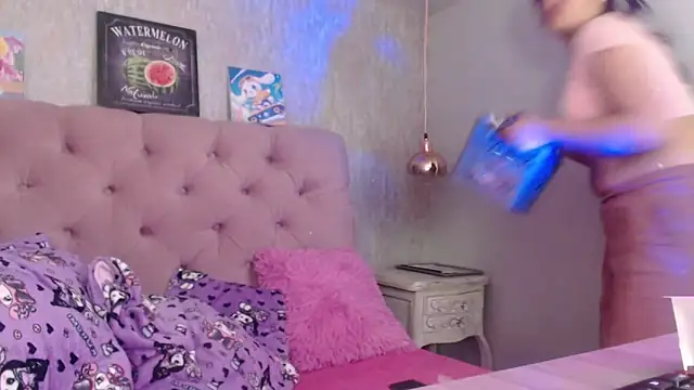 laurenelove online show from October 21, 3:54 am