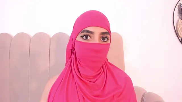 nayiraa  online show from February 28, 7:35 pm