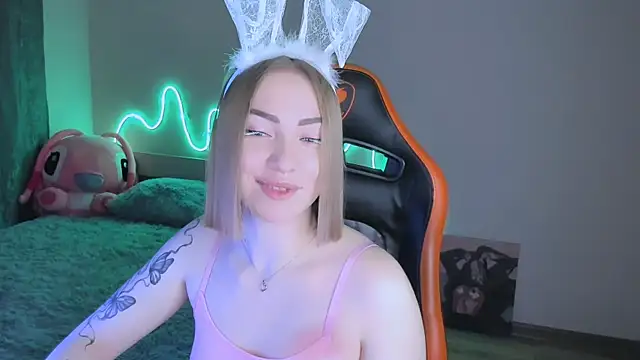 LaraKrein lk online show from January 8, 4:44 pm