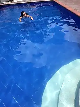 Mavi roouse  online show from October 12, 3:47 pm