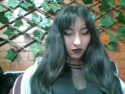 Snapshot of a_miss chatting on September 20, 12:43 am a miss online show from September 20, 12:43 am