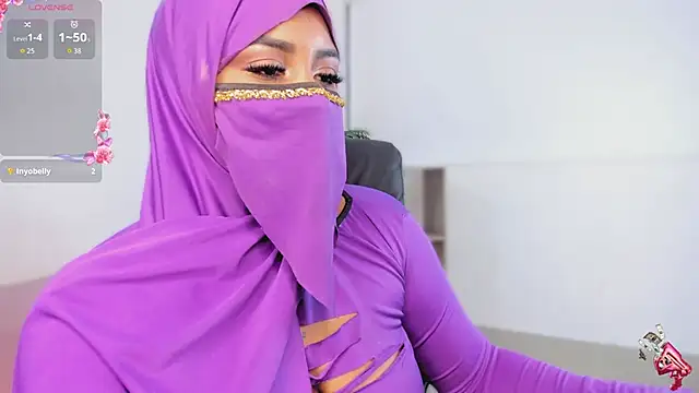 yasmin elite online show from November 11, 10:56 am