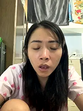 Minee1202 online show from December 2, 12:56 am