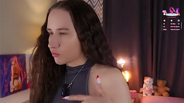 MaudAle online show from November 18, 1:17 am