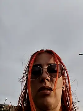 Alis xxx online show from April 3, 10:19 pm