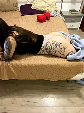 missevacrystal online show from October 8, 7:35 am