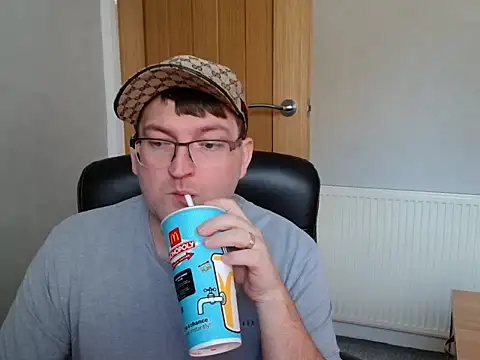 Gogglebois online show from September 12, 11:50 am